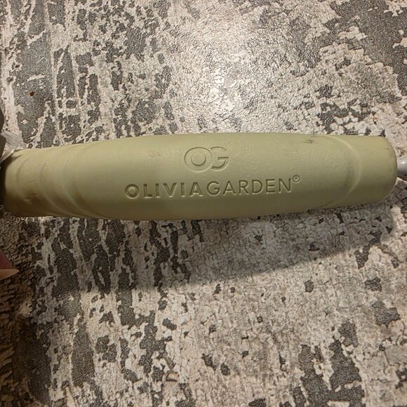 Olivia Garden NC - T45 NewCycle Round Thermal 1 5/8" Hair Brush - Picture 4 of 9